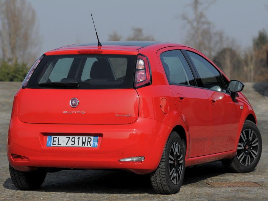  Fiat Punto TwinAir 5-Door 2012 года  (фото 7 из 16)